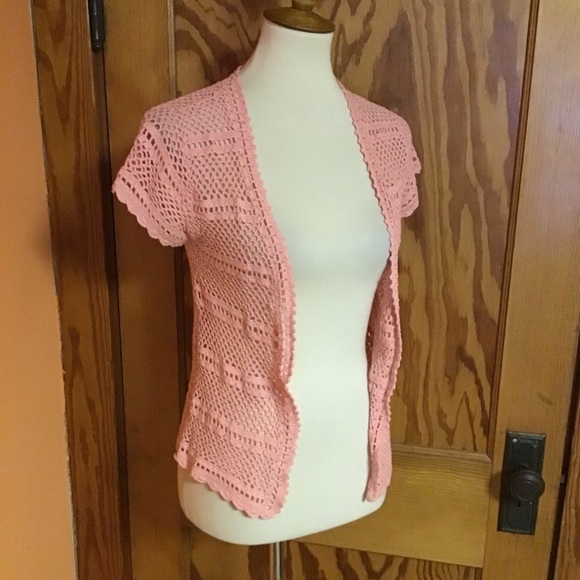 Vintage 90s pink crocheted cardi - Picture 8 of 10